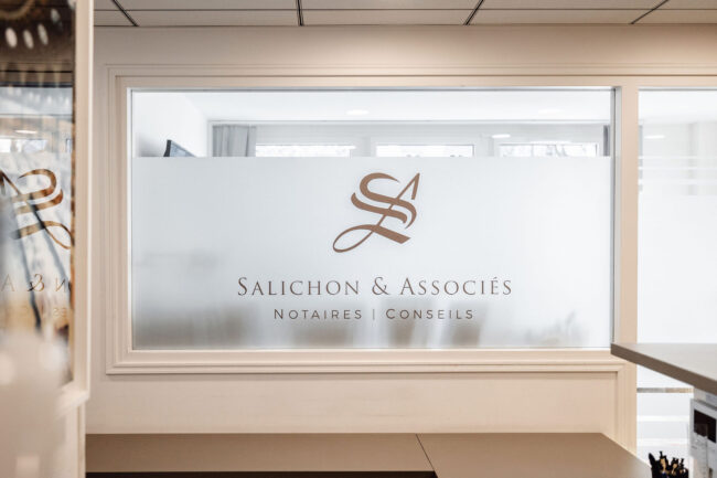 Vitrophanie office notariale Salichon Associés